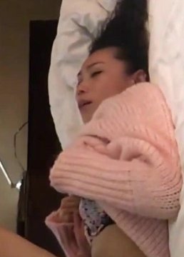 老公出国寂寞气质美少妇富婆酒吧找个很能干的鸭男啪啪边干边淫语挑逗爆肏的少妇失控嗷嗷叫1080P原版