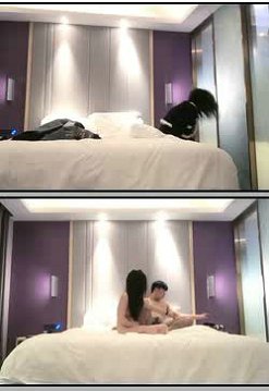 小宝寻花约了个高颜值黑色外套性感妹子啪啪,后入大力猛操