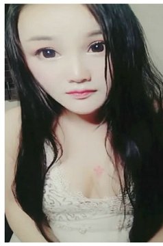 v童颜巨乳大眼美少妇勾引房东大哥做爱连续搞了两次 B
