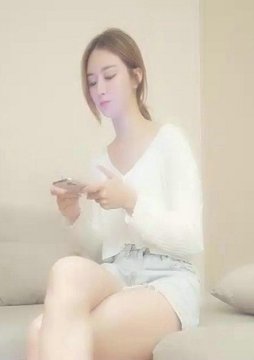 极品长相甜美萌妹子掰穴舔逼,口交调情抽插猛呻吟娇喘诱人