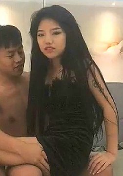 黑衣纹身性感妹子调情扣逼站立后入再到床上玩大力猛操