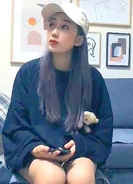 高颜值鸭舌帽妹子翘屁股掰穴69大力猛操