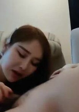 性感纹身女不停舔鸡巴-土豪Pickupgirl