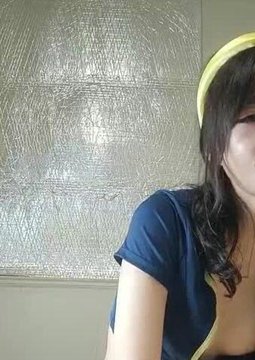 极品美女被口爆了