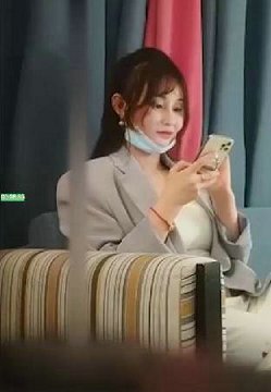 午夜场约操网红脸外围美女 长腿丰臀美乳 卖力虐操快操哭
