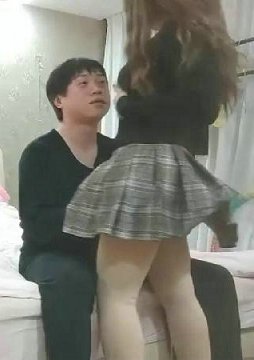 【柒探长全国探花】新年探花第一炮大波浪JK装黑丝漂亮嫩妹来相伴C罩杯美乳温柔配合