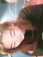 老哥越南约了个颜值不错妹子激情啪啪