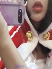 露脸校花女神给土豪当母狗