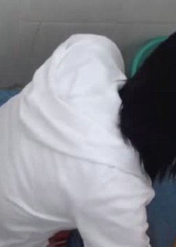 【国产疯狂厕所偷拍】国内某大学真实偷拍系列3零距离接触清纯学生MM