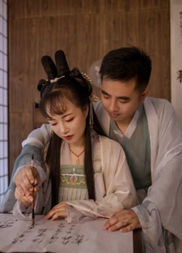 金风玉露一相逢