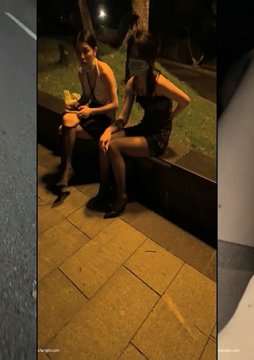 密码房 凌晨街头 女神透明黑丝 路人偶遇害羞不已 回房湿透怒干逼