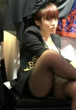 张先生探花足浴店勾搭,重金忽悠小少妇来啪啪,钻到胯下狂舔鲍鱼,姿势繁多干良家妇女就是爽