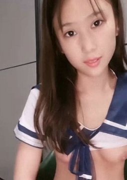 学生制服美妞!蜜桃美臀激情操逼