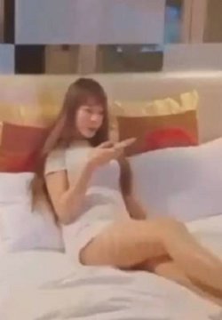这小姐姐真的太骚了 无比骚气