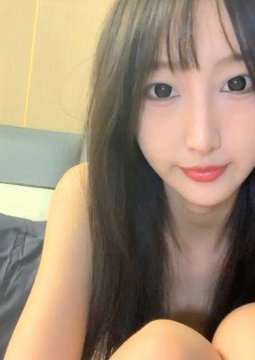新生代平台一姐,【#0咕噜0】颜值吊打全场,敢脱敢露,极品小仙女,特写鲍鱼,人间尤物,日入过万必看