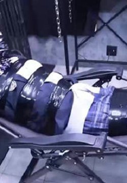 柠檬美少女全身束缚窒息训练