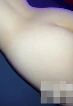 跟小穴超粉的東區小辣妹約砲-深海殺人鯨