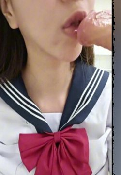 POUB-5456 你的同学在教室里偷偷自慰 吴梦梦