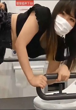 公厕调教啪啪操美腿乖乖女无套激情抽插啪趴下内裤直接内射中出