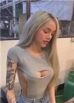 南投知名泰国女夜市串烤店老板娘车头灯好亮