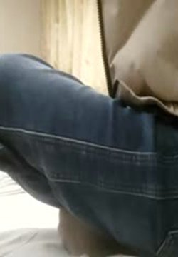 小疯驴寻欢,少妇深夜相伴,大白臀怼脸,抠逼口交毒龙,专业骚逼让人欲仙欲死,舌头灵活舔的超级认真