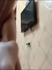 在少妇家口爆离婚不久的漂亮少妇